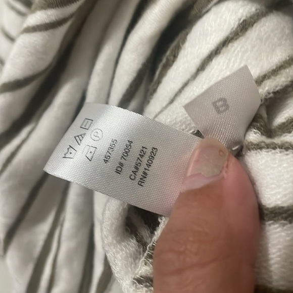 Lou & Grey Cowl Neck Sweater in Cream and Gray Stripes Size S - Picture 6 of 7